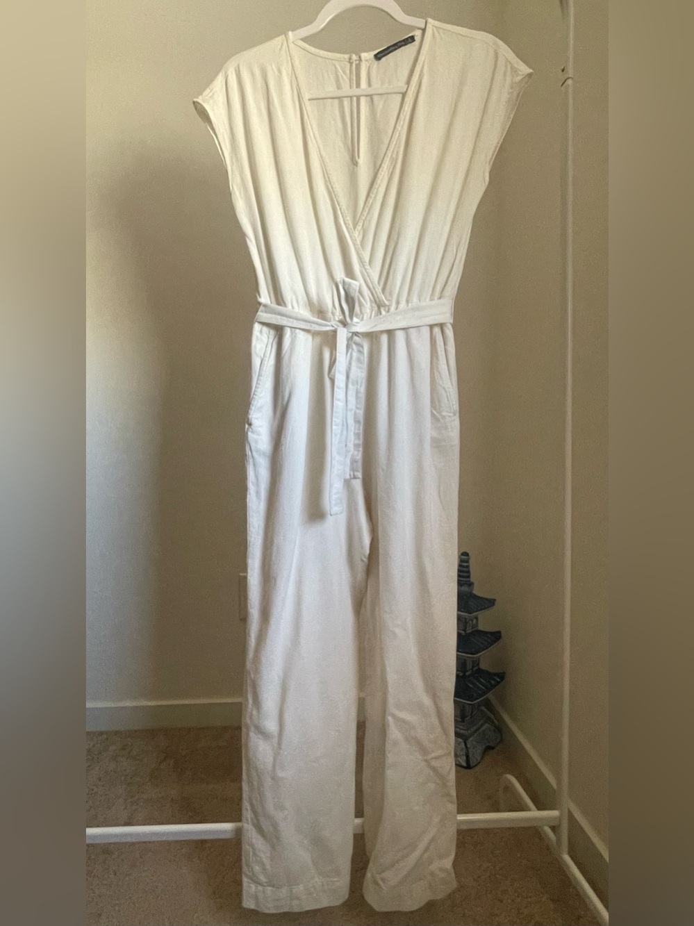 Abercrombie & Fitch Cream Textured Linen V-Neck Jumpsuit